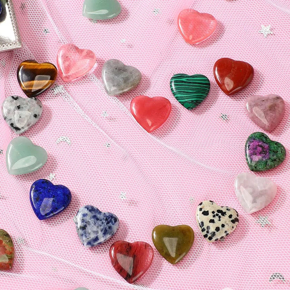 Mini Crystal Hear Gemstone Carving Heart Polished Cute Stones Crafts for Home Garden Lawn Decor Reiki Healing Chakras Meditation